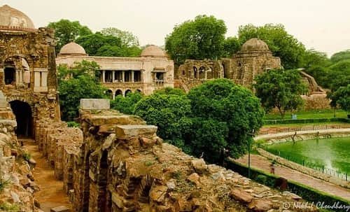 Hauz Khas Village, Delhi: Facts, History & Connectivity