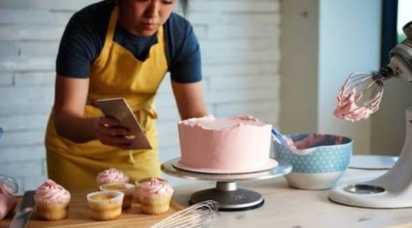 Home Bakery Business Advantages and Disadvantages